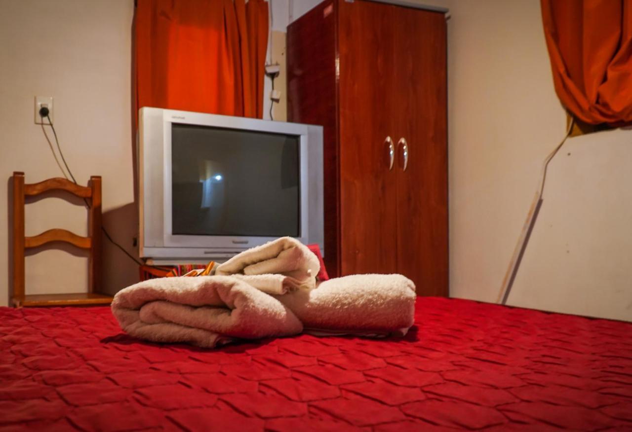 Tierra Andina Hostal Y Cabanas Tilcara Luaran gambar
