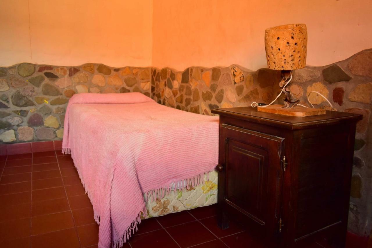 Tierra Andina Hostal Y Cabanas Tilcara Luaran gambar